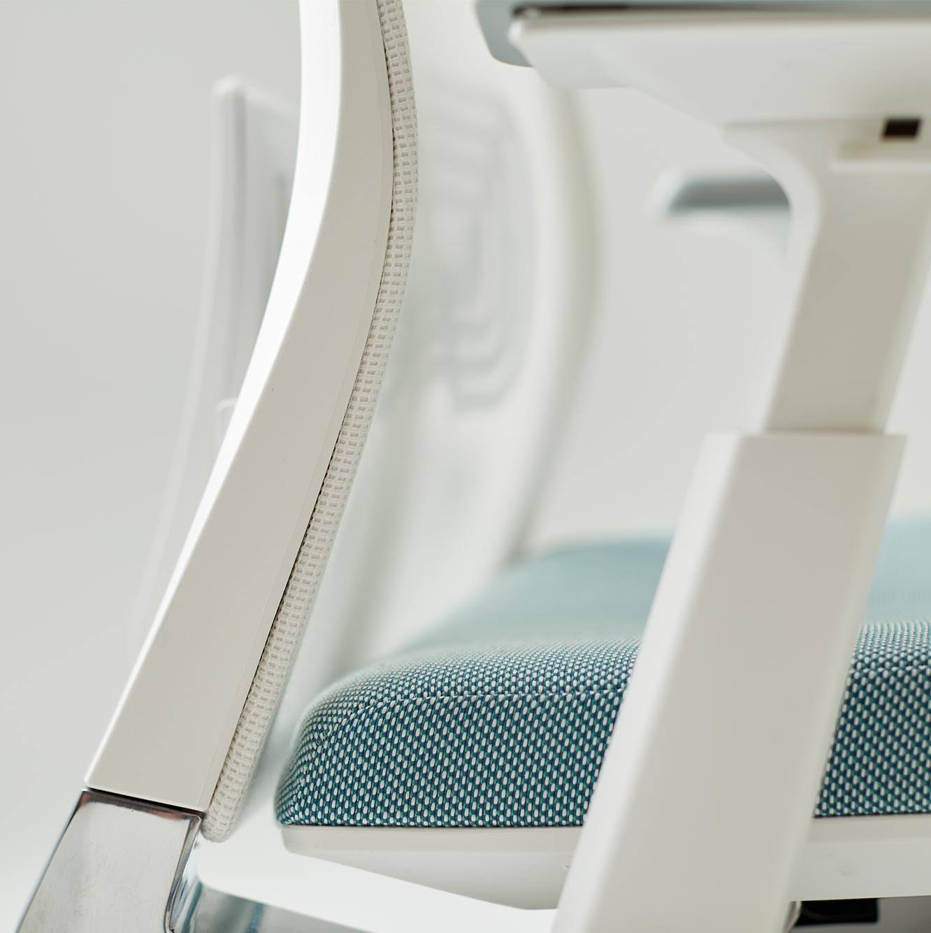 Fog Office Chair with Height Adjustable Arms A4820